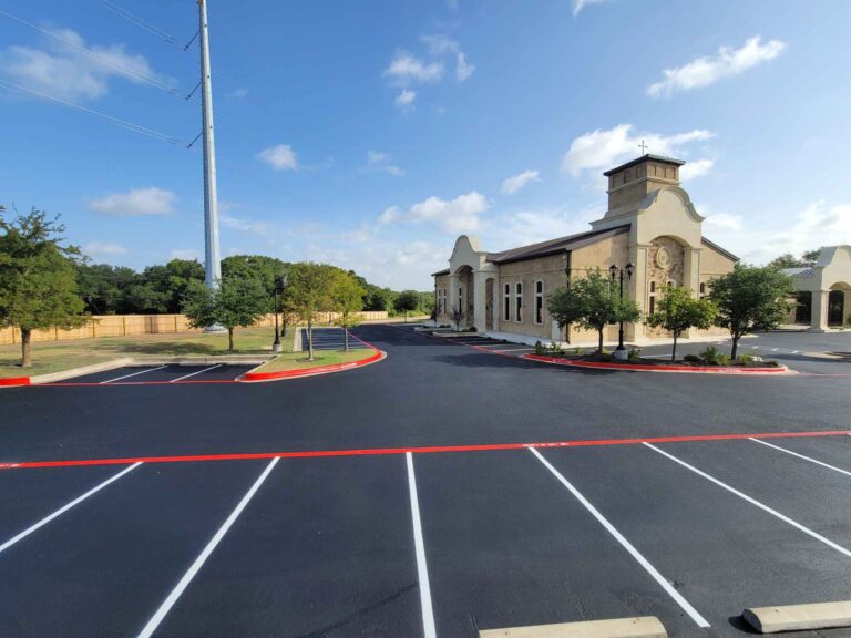 Seven Facts About Asphalt Sealcoating in Dallas