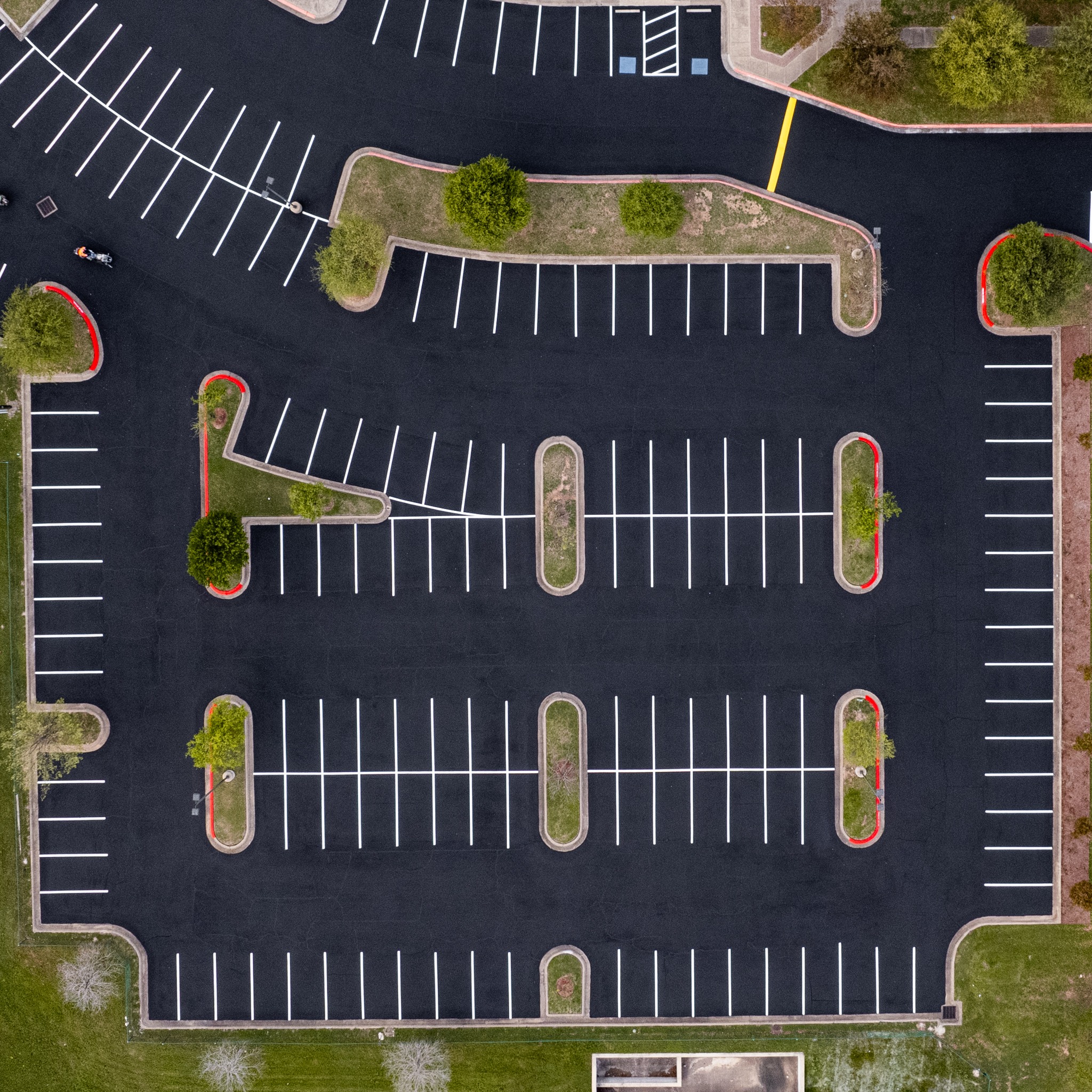THE COMPLETE GUIDE TO SEALCOATING For Educational Facilities