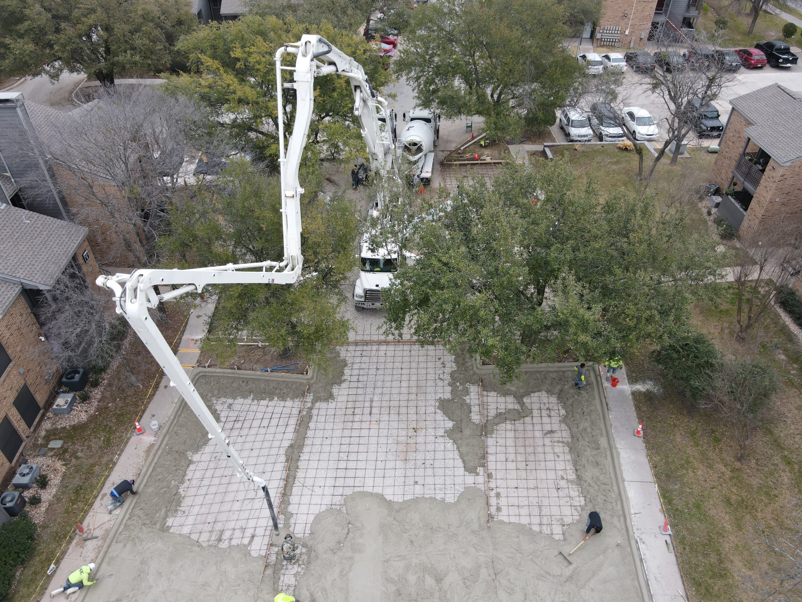 5 Key Phases of Dallas Concrete Parking Lot Construction