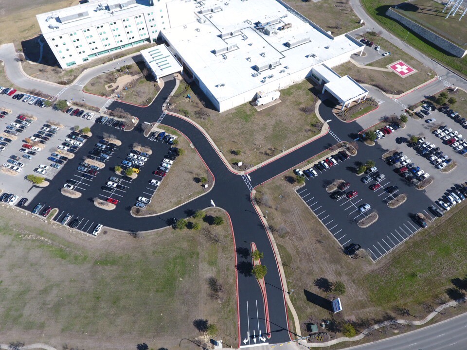 7 Reasons Why Winter Asphalt Sealcoating Is A Bad Idea