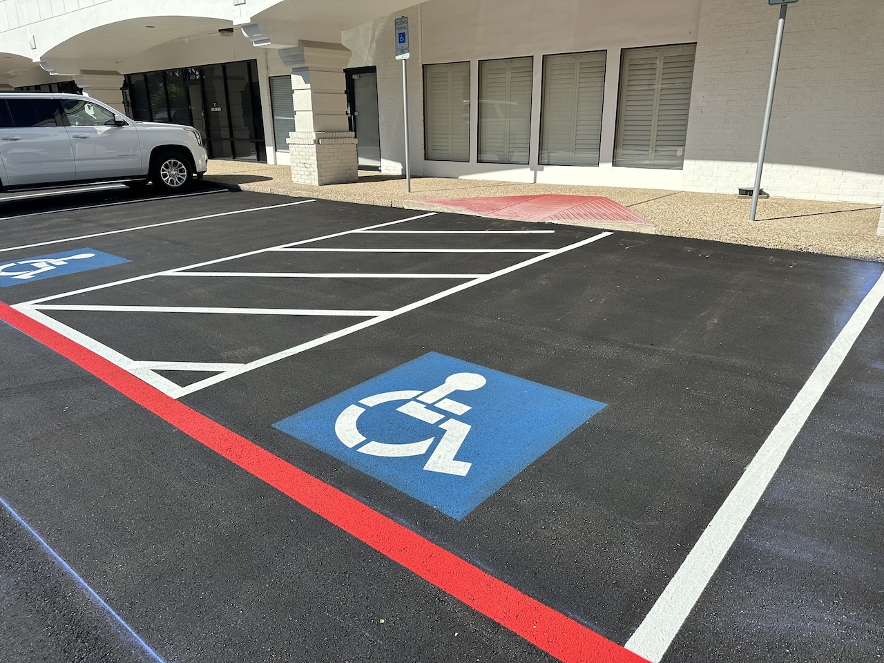 5 Things You Need To Know About Paving A Parking Lot in Dallas