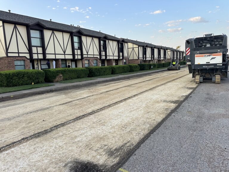 What are the Qualifications for Dallas Municipal Asphalt Paving Projects?